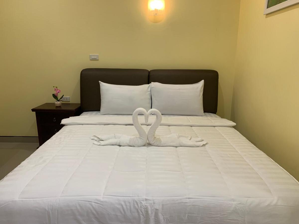 Natai Beach Happy Resort Phang Nga מראה חיצוני תמונה